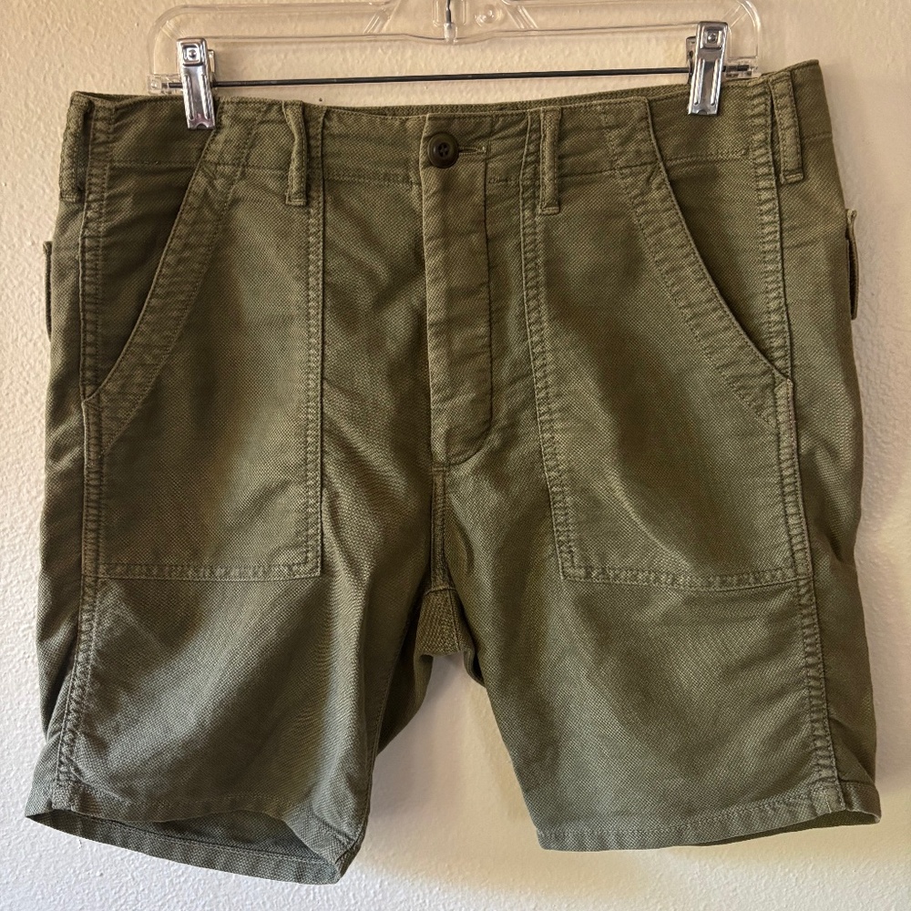 The Great Army Green Women’s Shorts size 27 8” inseam